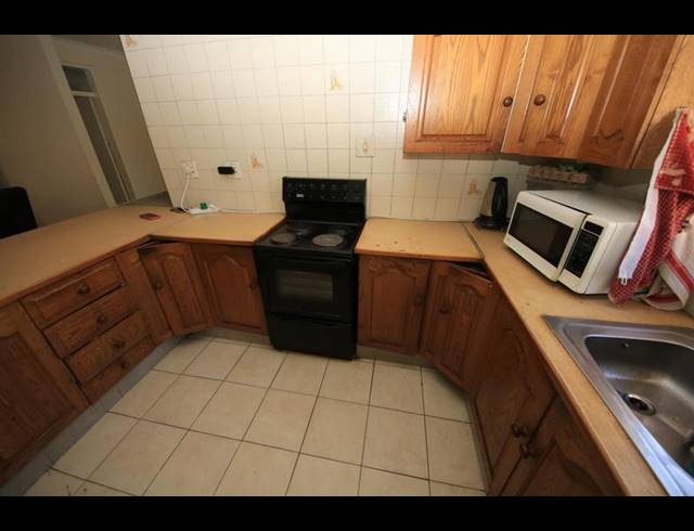 2 BEDROOM APARTMENT FOR SALE IN FERNDALE